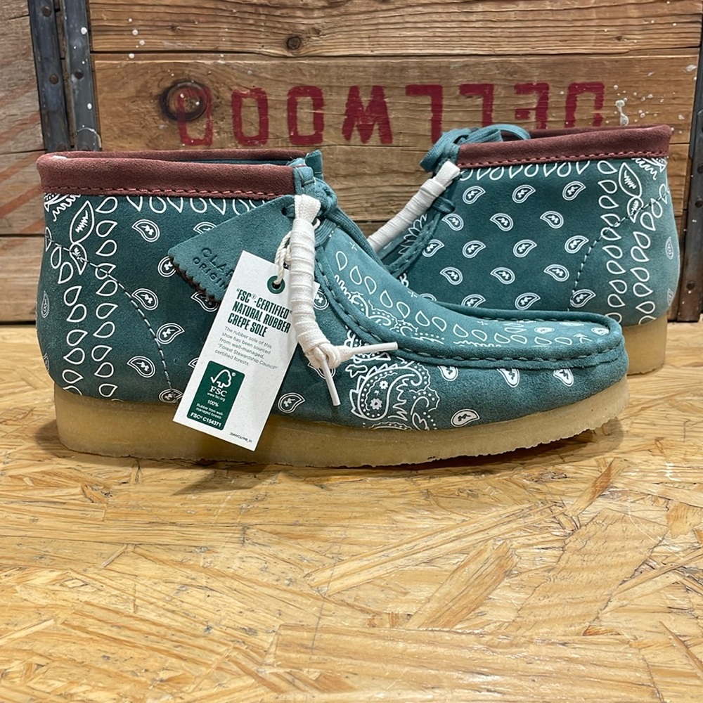 Brand new in box Clarks Originals suede Wallabee boot with crepe sole.